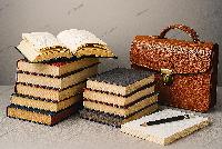  حمایت اداره ارشاد تهران از ناشران و سامان‌دهی بازار کاغذ؛ گامی مؤثر در توسعه صنعت نشر                                                                                    